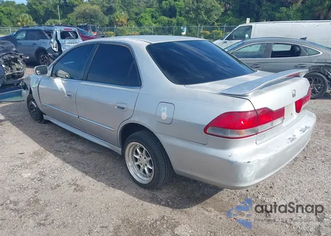 2002 Honda Accord 2.3 Ex from USA, damaged, VIN 1HGCG56682A088280